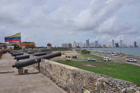 AS famosas muralhas de Cartagena, na Colômbia